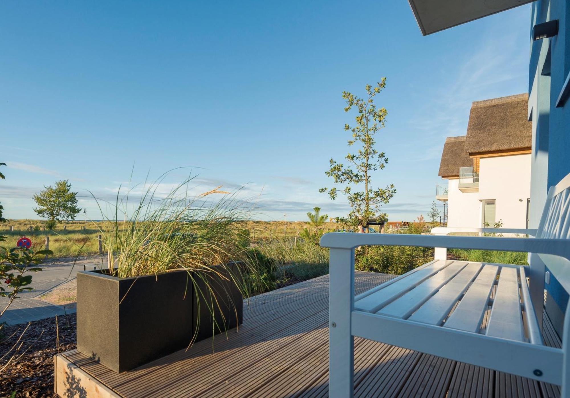Ostsee - Reetdachhaus Nr 36 "Warder" Im Strand Resort Хайлигенхафен Екстериор снимка